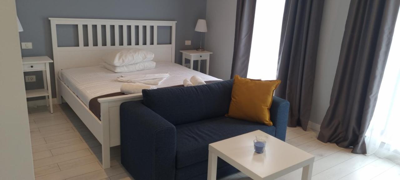 Chg Boutique Hotel Costinesti Bagian luar foto