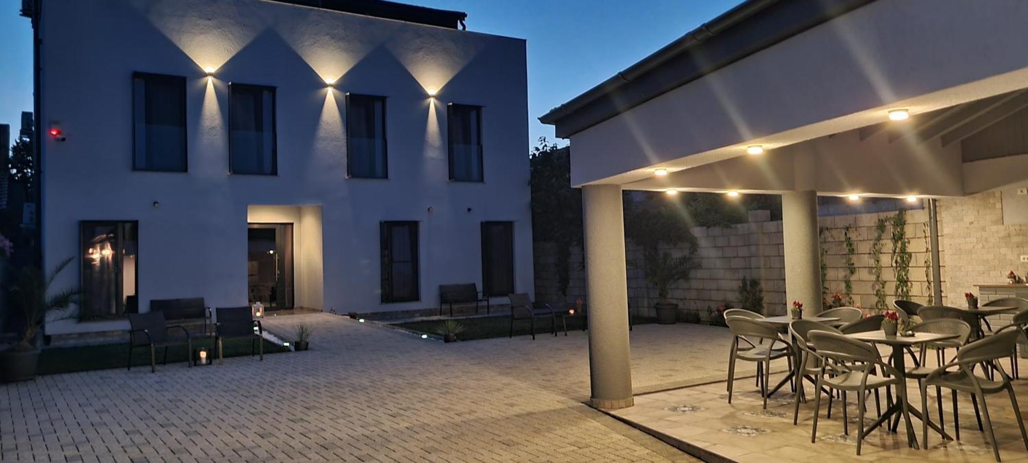Chg Boutique Hotel Costinesti Bagian luar foto